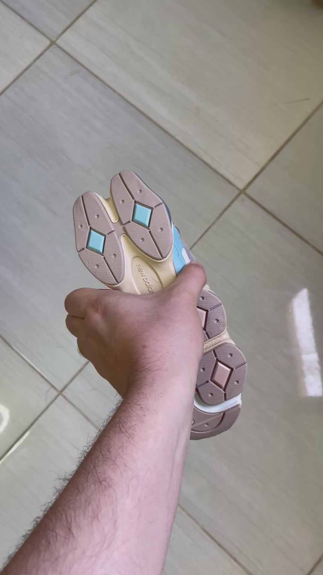 New balance 9060 lvory cream